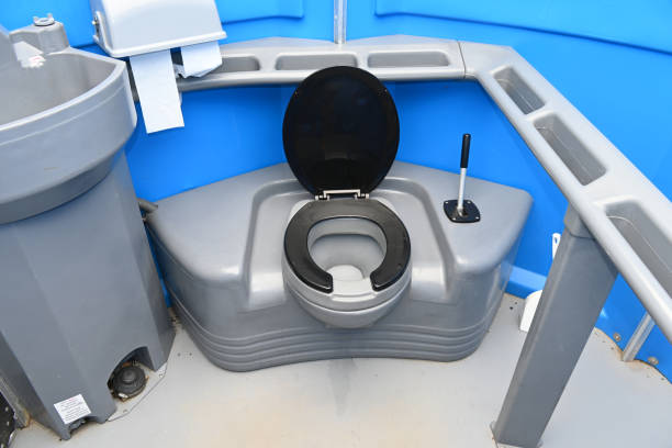 Professional porta potty rental in Madelia, MN